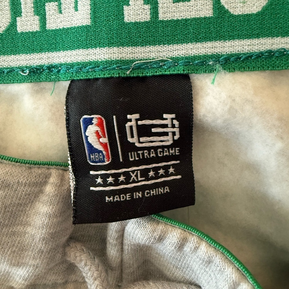 NBA Celtics womens Gray Joggers - Picture 3 of 4